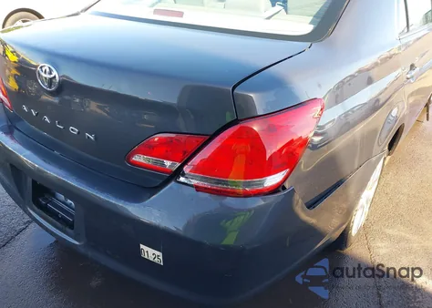 2010 Toyota Avalon Xls из США, поврежденный, VIN 4T1BK3DB7AU361599